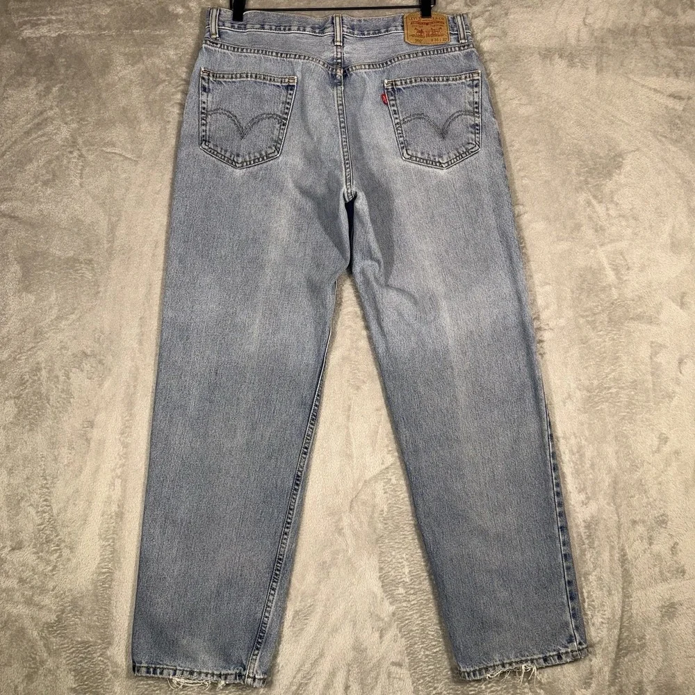 Vintage Levis 550 Jeans Mens 35x31 Light Wash Blue Relaxed Taper‎ Tag 36x32